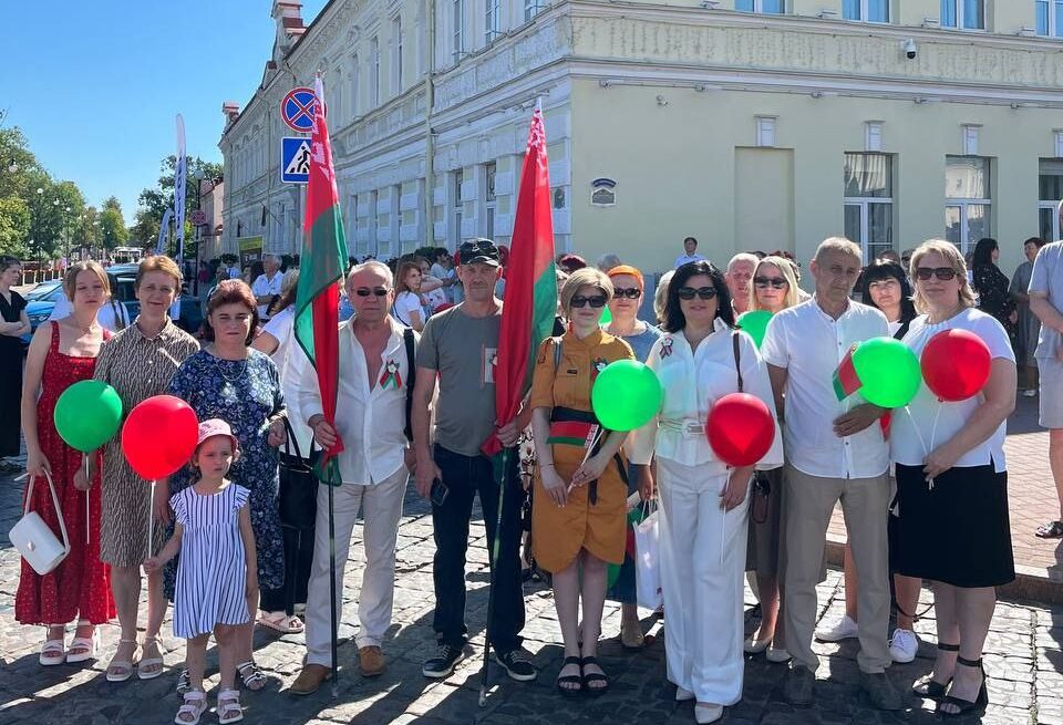 Коллектив Гродненской обувной фабрики «Неман» принял участие в торжественном митинге, посвящённом Дню Независимости Республики Беларусь